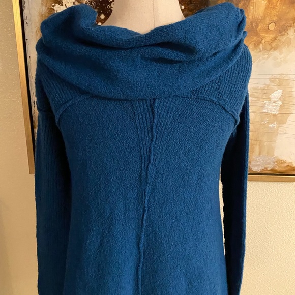 Free People cowl neck / turtleneck long sleeve sweater size XS ~ - Picture 8 of 14